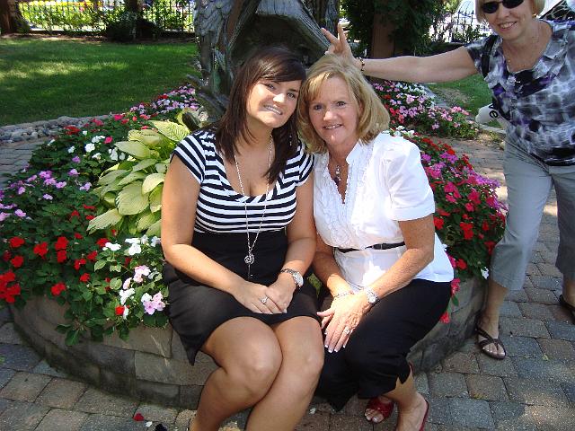 Amy & Ruth with Judy being the funny guy in the background!.JPG